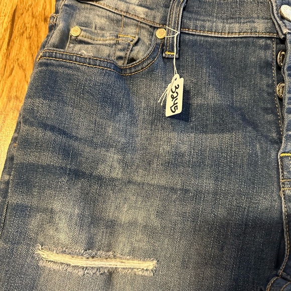 GUC 7 for all mankind. Size 28. Women’s. - Picture 7 of 14